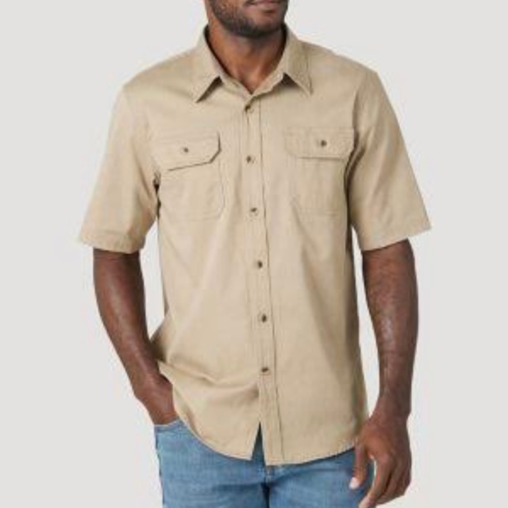 Wrangler button up shirt